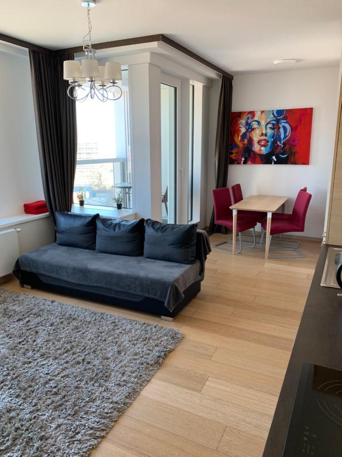 Apartments09 In New Building With Free Parking Panorama City - Amazing View Close To Old Town Bratislava Esterno foto